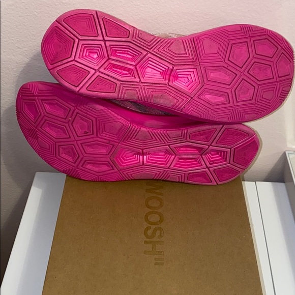 Off-White c/o Nike - Picture 7 of 8